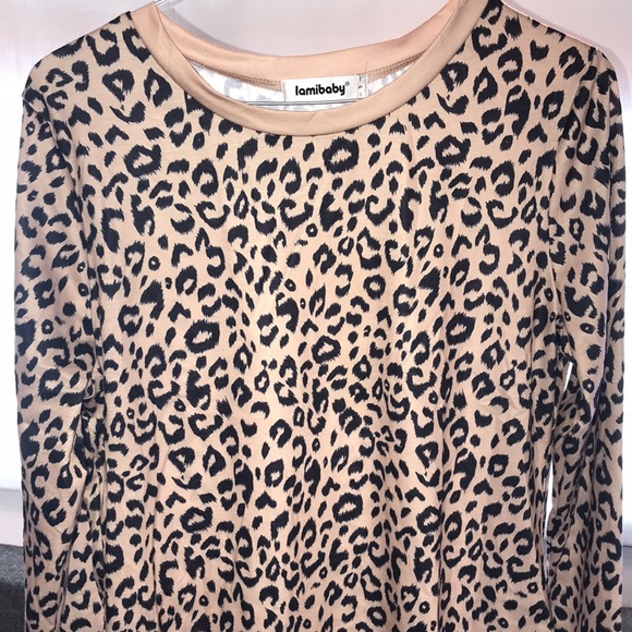 NWT Womens Boutique Leopard Print Top Small - Picture 2 of 6